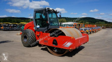 Hamm single drum compactor