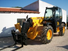 chariot télescopique JCB 532-120