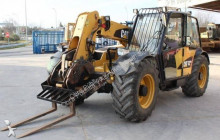 погрузчик с телескопической стрелой Caterpillar TH220B