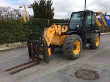 chariot télescopique JCB