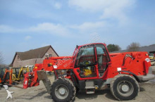 chariot télescopique JCB