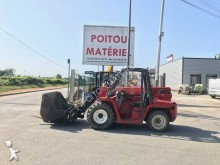 chariot télescopique Manitou BT420