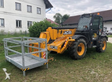 chariot télescopique JCB