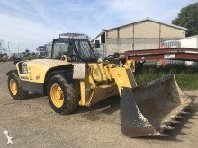 chariot télescopique Komatsu