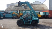 chariot télescopique Manitou BT 425