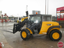 chariot élévateur de chantier JCB