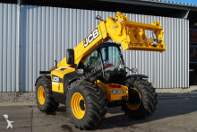chariot élévateur de chantier JCB