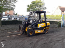 heftruck voor de bouw JCB TLT 30 TELETRUCK / VERREIKER DIESEL 3 TON