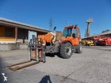 chariot télescopique JLG
