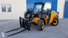 JCB 520-40