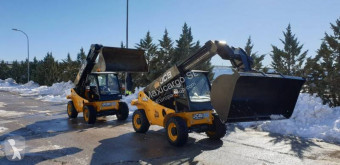 JCB 520-40