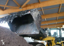 new tiltable ditch cleaning bucket