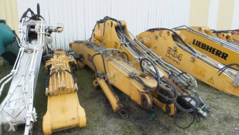 Liebherr A904