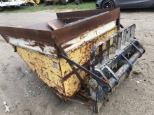Lacroix tipper