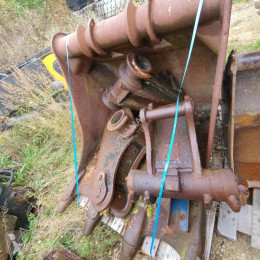 Komatsu ditch cleaning bucket