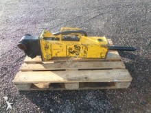 Arrowhead hydraulic hammer